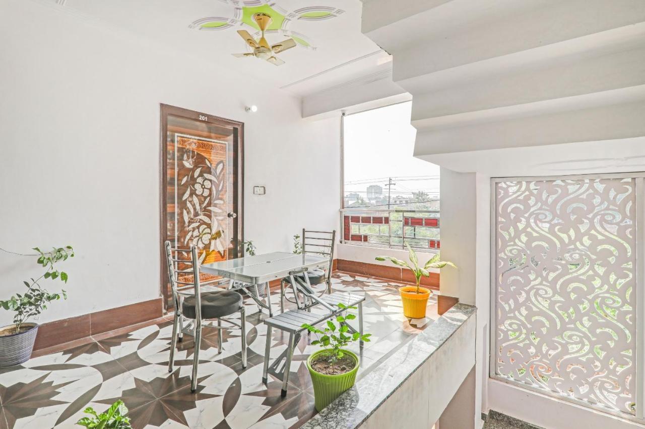Oyo 76775 Hotel Rk Grand Bhauli 외부 사진